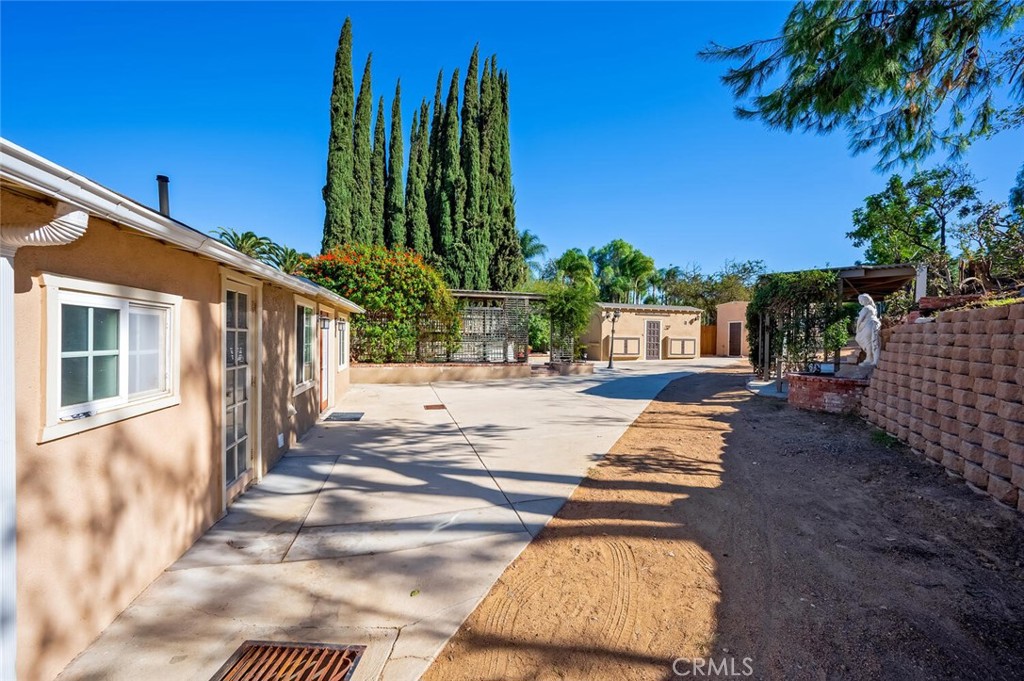 1050 First Street Norco, CA 92860 - Photo 23 of 56