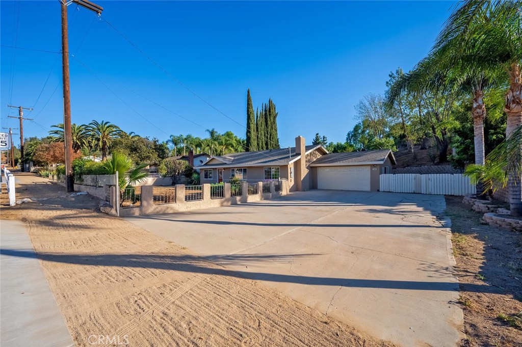 1050 First Street Norco, CA 92860 - Photo 4 of 56 Horse Trail