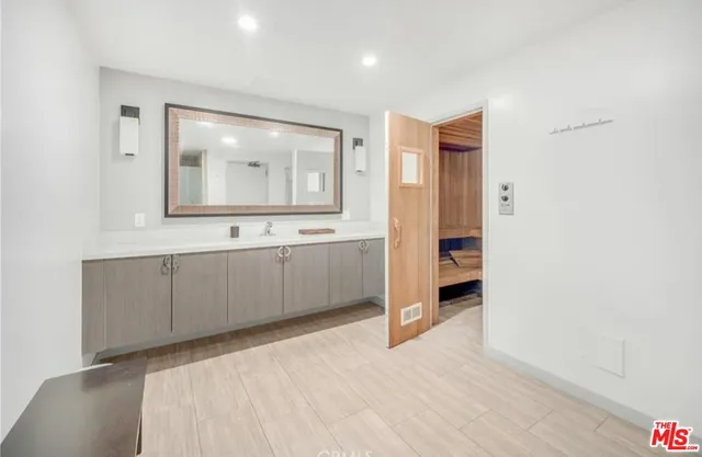 $4,600 | 1880 Veteran Avenue, Unit 107, Los Angeles, CA 90025
