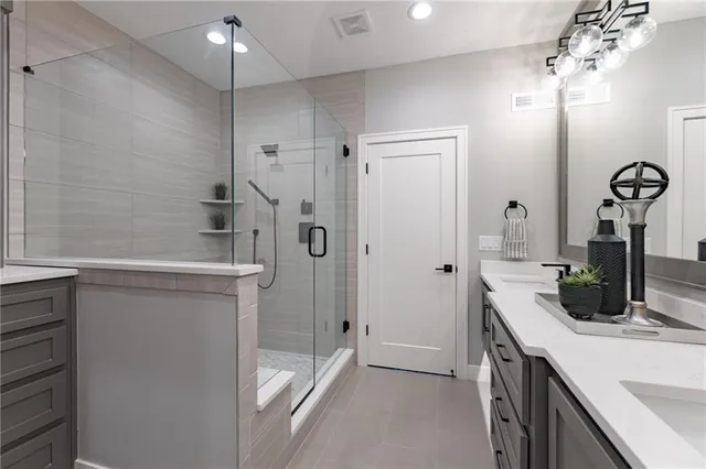 $679,900 | 12850 North Arbor Way, Platte City, MO 64079