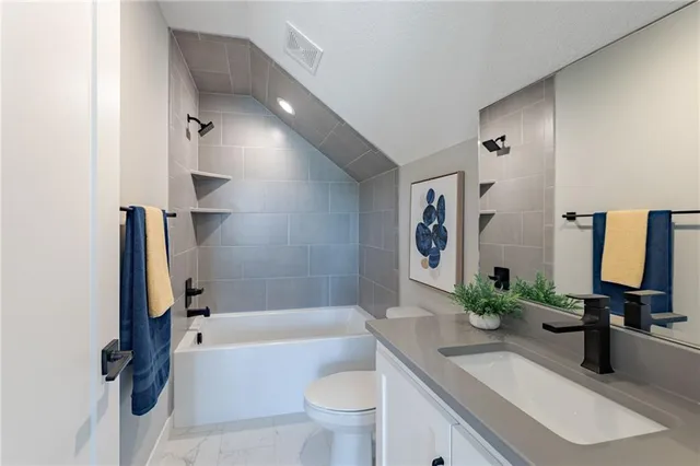 $679,900 | 12850 North Arbor Way, Platte City, MO 64079