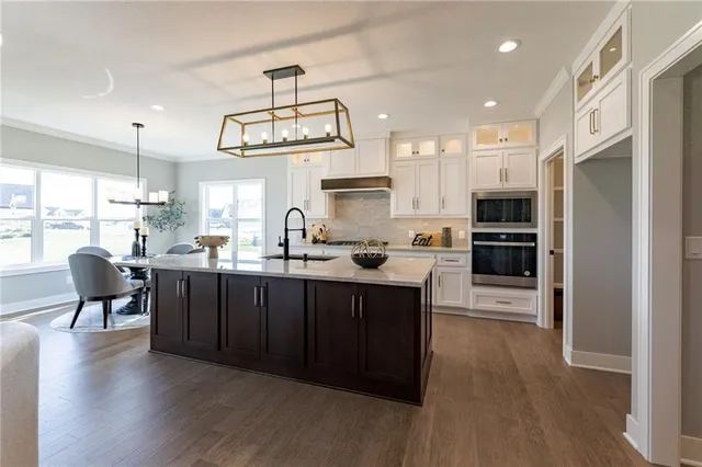 $679,900 | 12850 North Arbor Way, Platte City, MO 64079