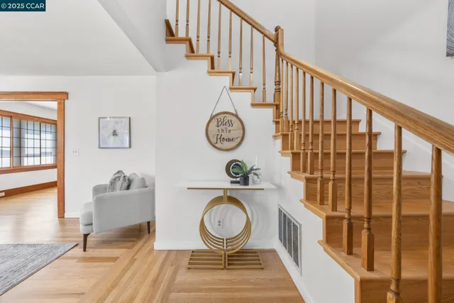 $1,700,000 | 960 Ordway Street, Albany, CA 94706