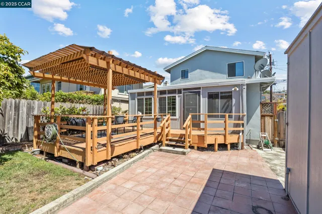 $1,700,000 | 960 Ordway Street, Albany, CA 94706