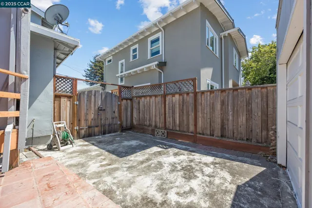 $1,700,000 | 960 Ordway Street, Albany, CA 94706