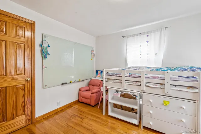 $1,150,000 | 44-06 Jessie Court | Little Neck