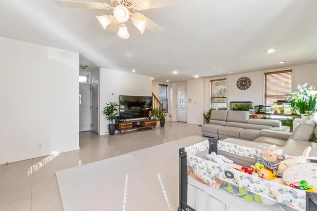 $1,150,000 | 44-06 Jessie Court | Little Neck