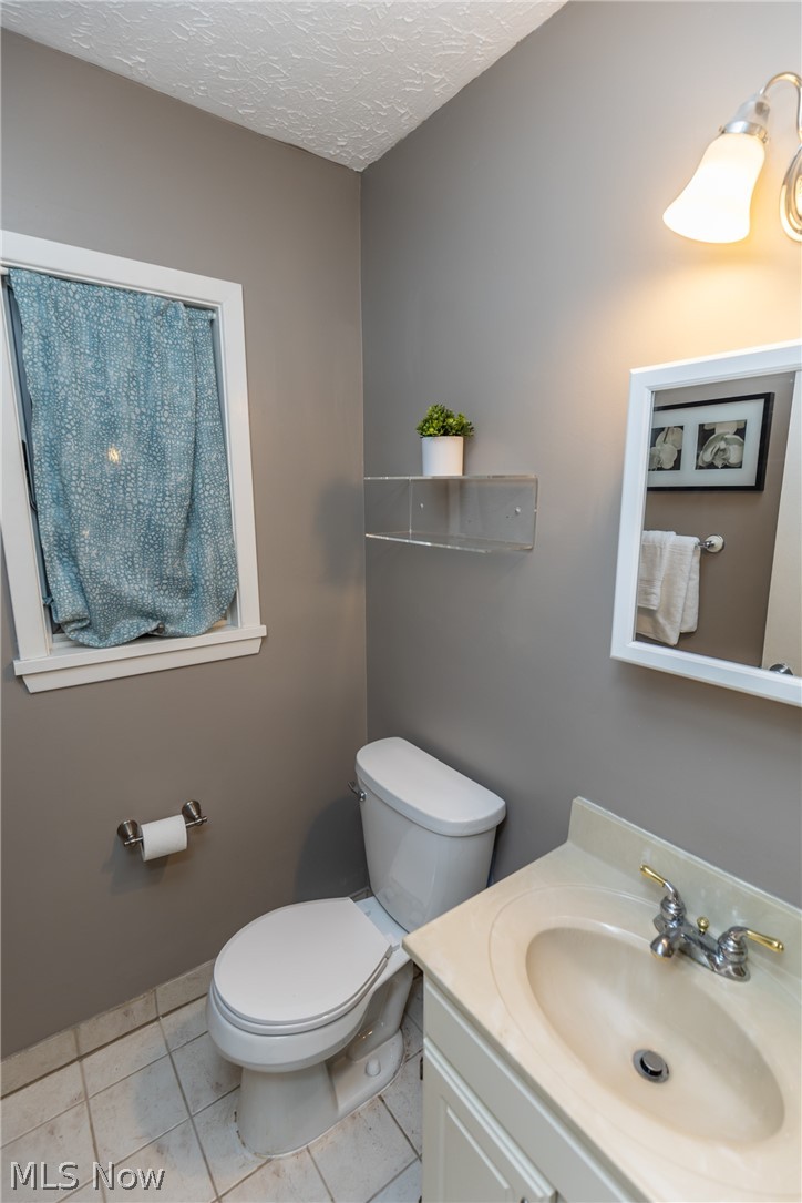26708 Knickerbocker Road Bay Village, OH 44140 - Photo 23 of 33 Half bath off Master Bedroom