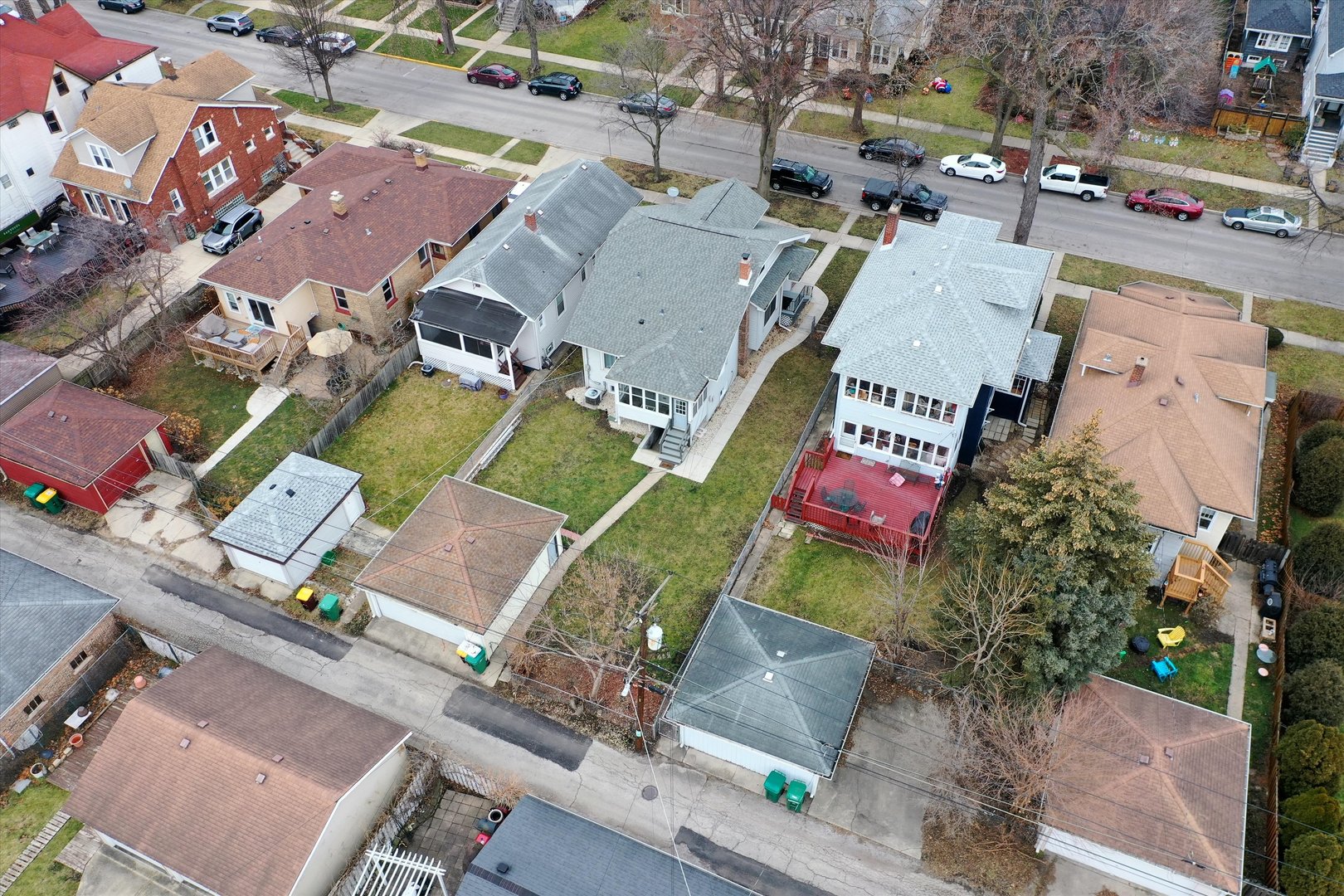 6514 Sinclair Avenue Berwyn, IL 60402 - Photo 32 of 33 an aerial view of residential houses with outdoor space and parking