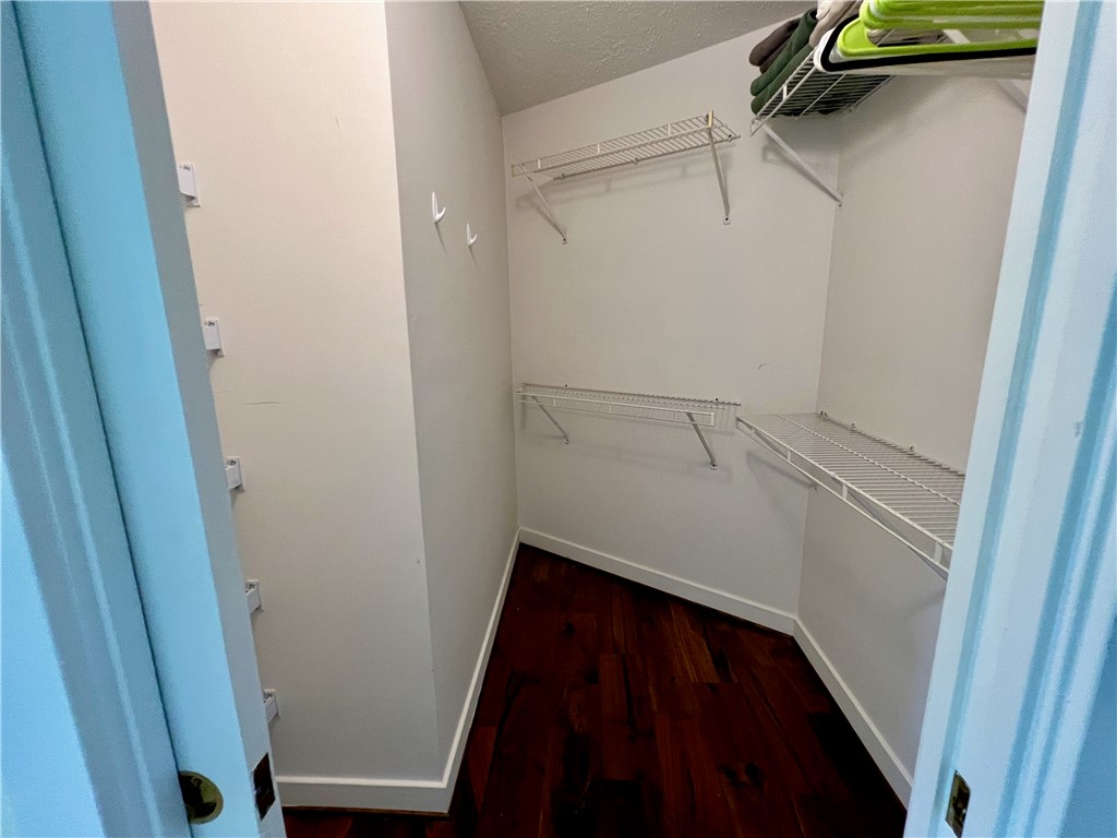 27 Hoyt Place Rochester, NY 14610 - Photo 18 of 25