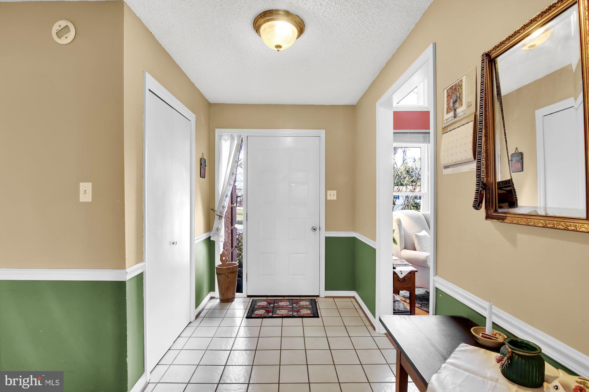 50 Darrel Road North East, MD 21901 - Photo 3 of 25 Foyer