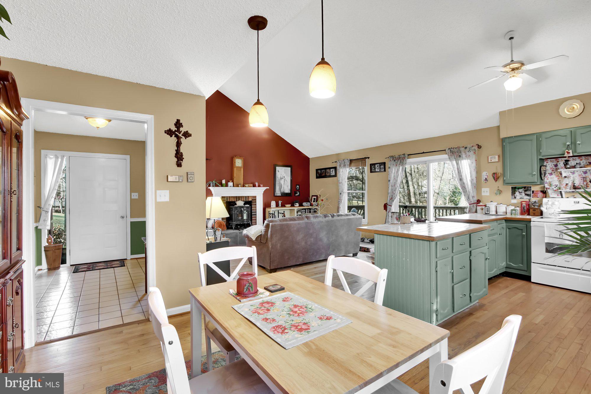 50 Darrel Road North East, MD 21901 - Photo 5 of 25 Spacious kitchen and eat i breakfast room