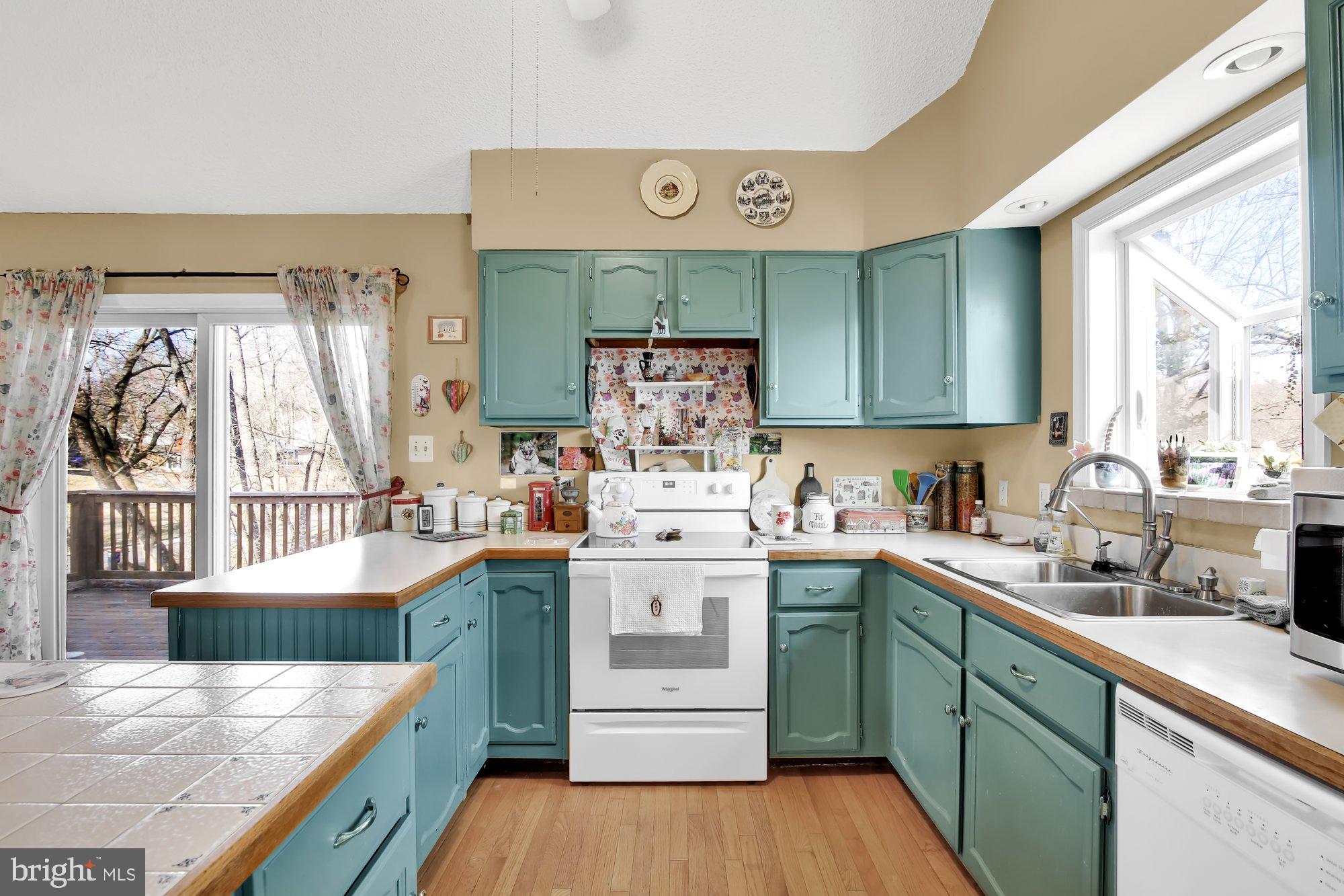 50 Darrel Road North East, MD 21901 - Photo 7 of 25 Newer appliances