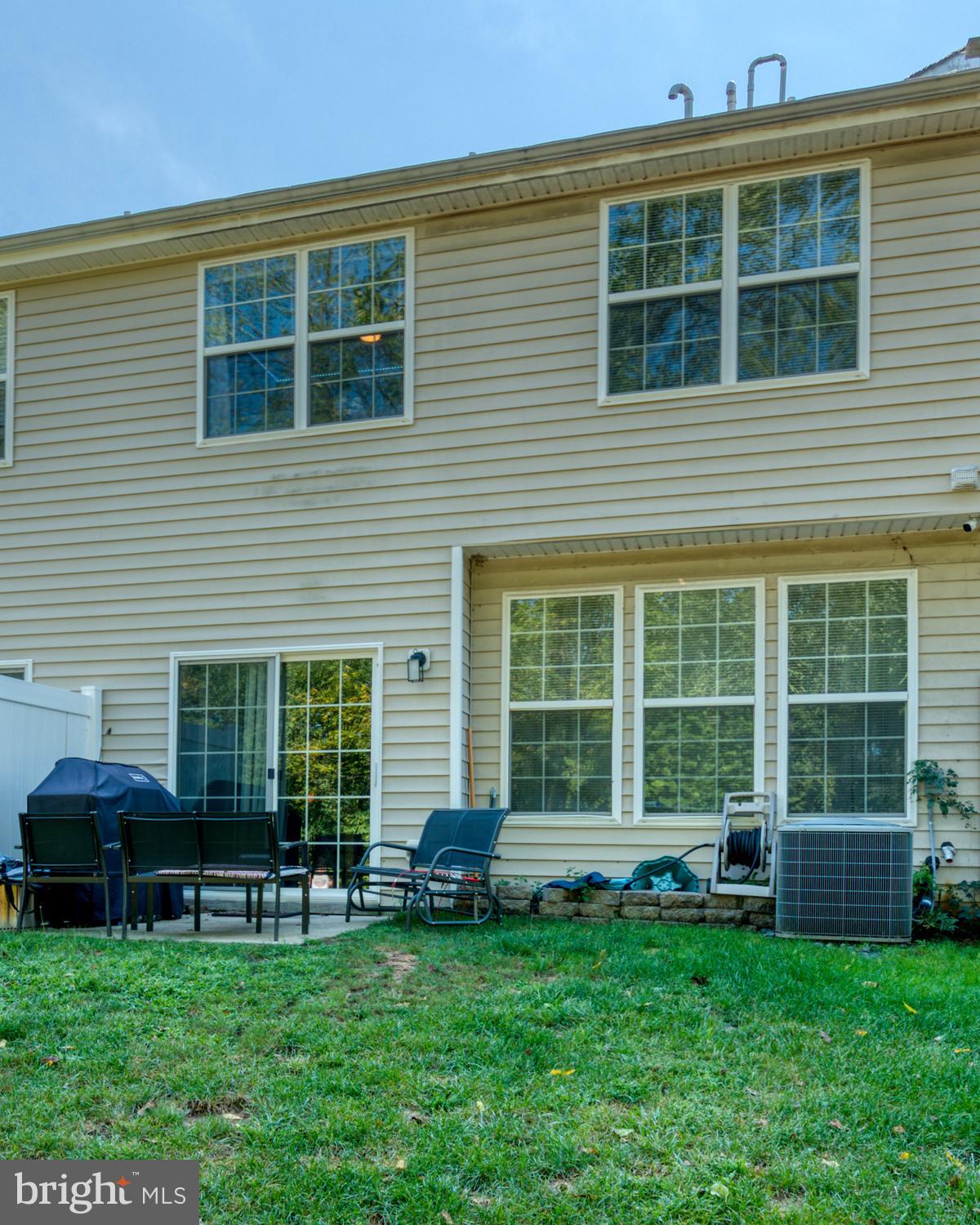 111 Eagleview Terrace Mount Royal, NJ 08061 - Photo 3 of 29