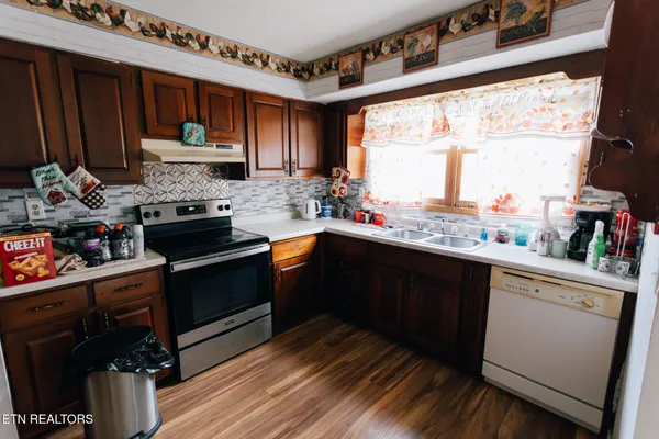 $249,900 | 140 Wellington Drive, Middlesboro, KY 40965