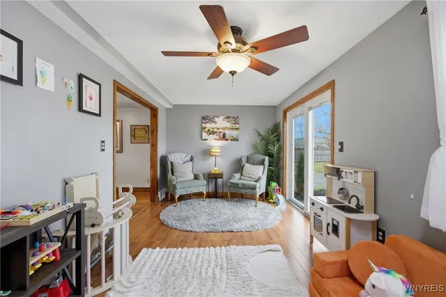 $328,500 | 12 Colvinhurst Drive, Tonawanda, NY 14223