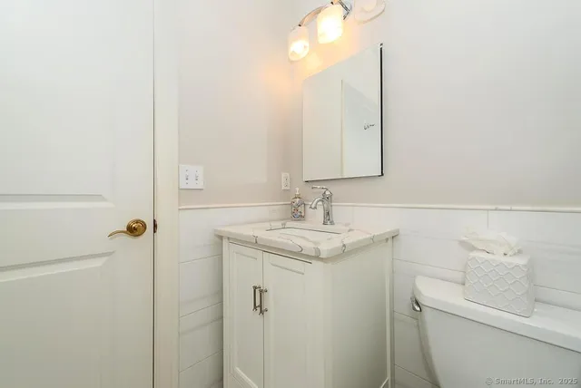 $599,000 | 175 Ferry Road, Unit 3, Old Saybrook, CT 06475