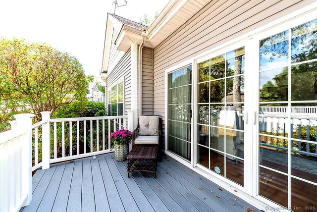 $599,000 | 175 Ferry Road, Unit 3, Old Saybrook, CT 06475