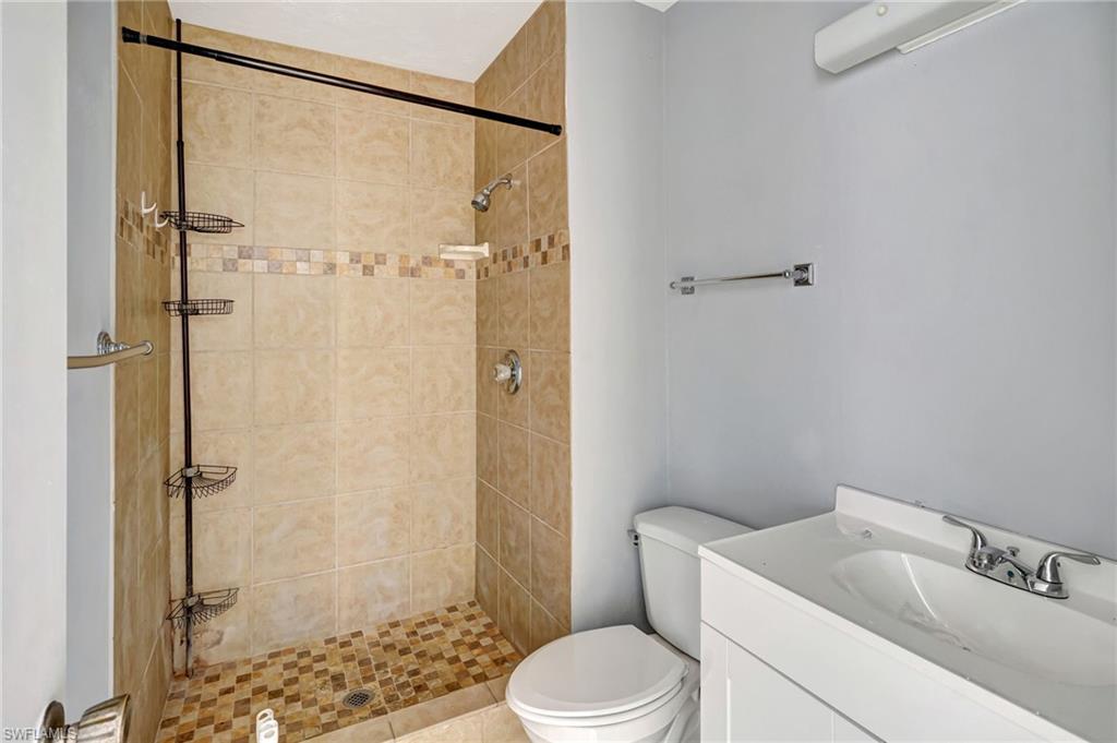 3300 Prince Edward Island Circle, Unit 4 Fort Myers, FL 33907 - Photo 23 of 31