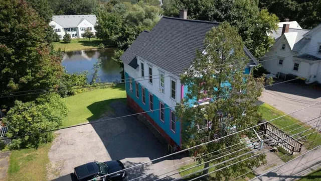 $1,850 | 53 Messer Street, Unit A, Laconia, NH 03246