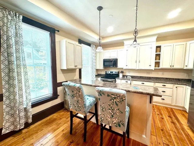 $1,850 | 53 Messer Street, Unit A, Laconia, NH 03246