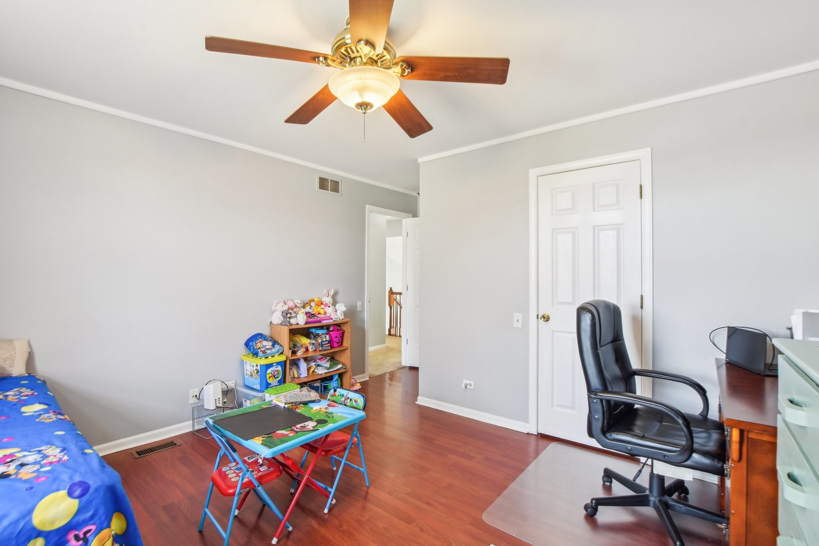 3407 Sandpiper Drive Aurora, IL 60504 - Photo 12 of 20 a view of a workspace with furniture and toys
