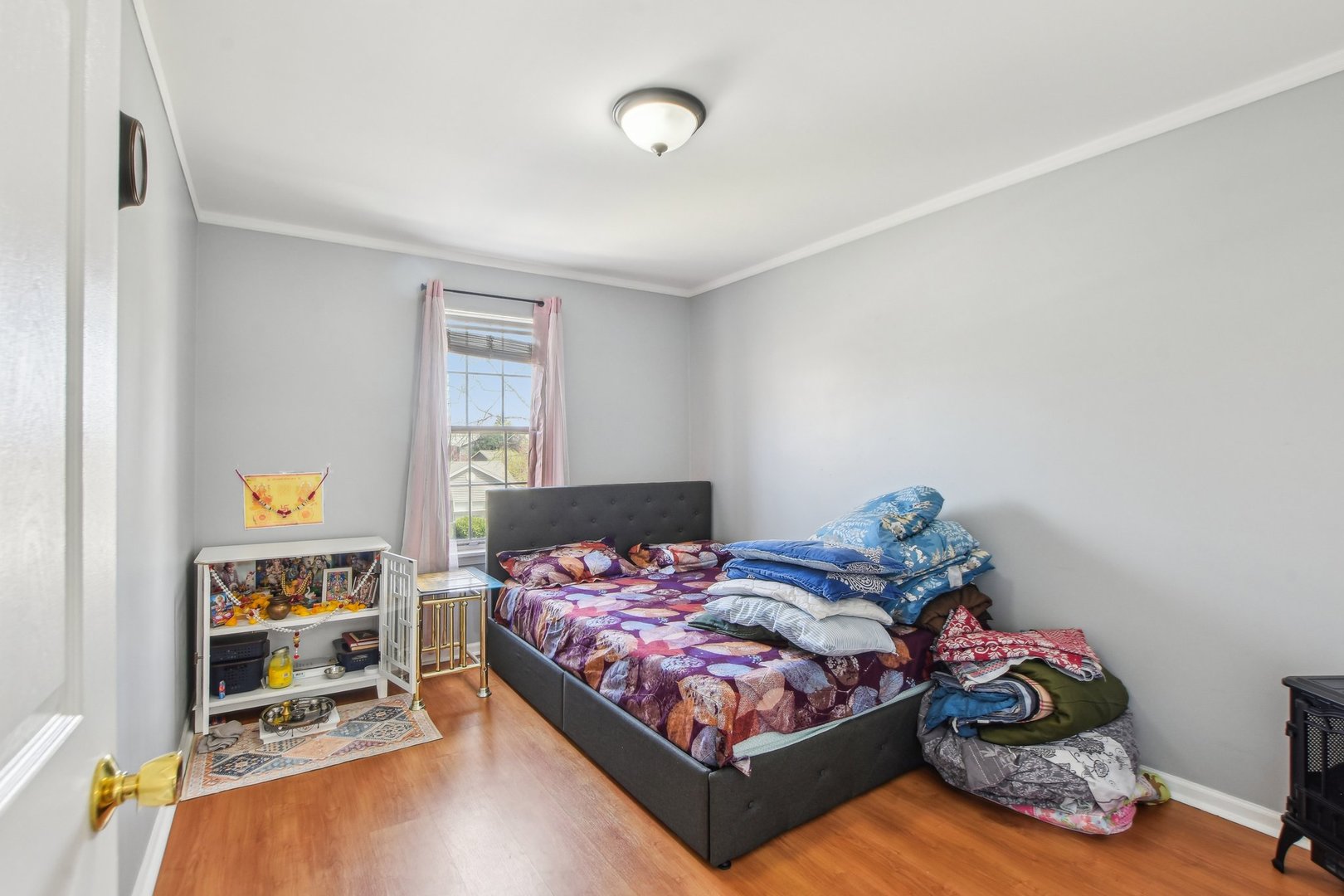 3407 Sandpiper Drive Aurora, IL 60504 - Photo 13 of 20 a bedroom with a bed and a window