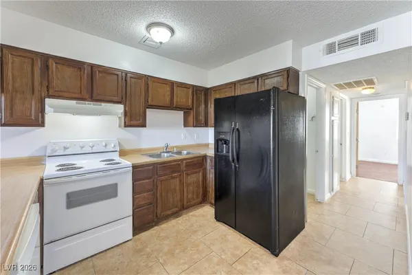 $639,800 | 6979 Issac Avenue, Las Vegas, NV 89156