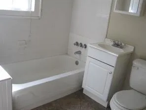 $1,995 | 5612 Camp Street, New Orleans, LA 70115