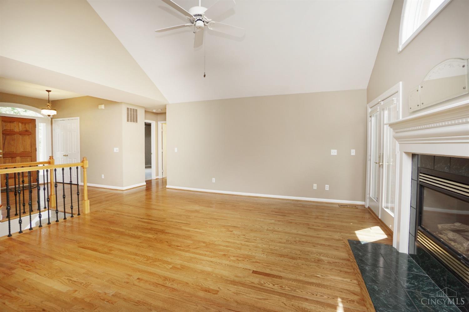 10031 Pebble Ridge Lane Cincinnati, OH 45252 - Photo 13 of 57 Gallery Image 13