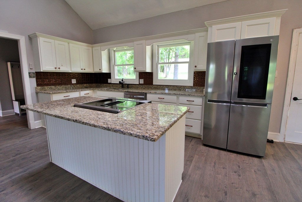 1328 Heights School Road Pamplin, VA 23958 - Photo 5 of 41 Gallery Image 5