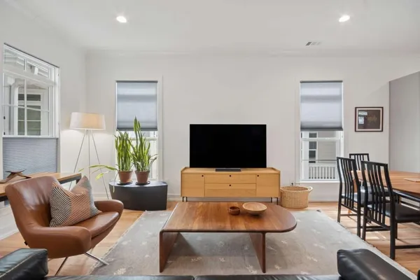 $625,000 | 1105 Adam Circle, Roswell, GA 30076