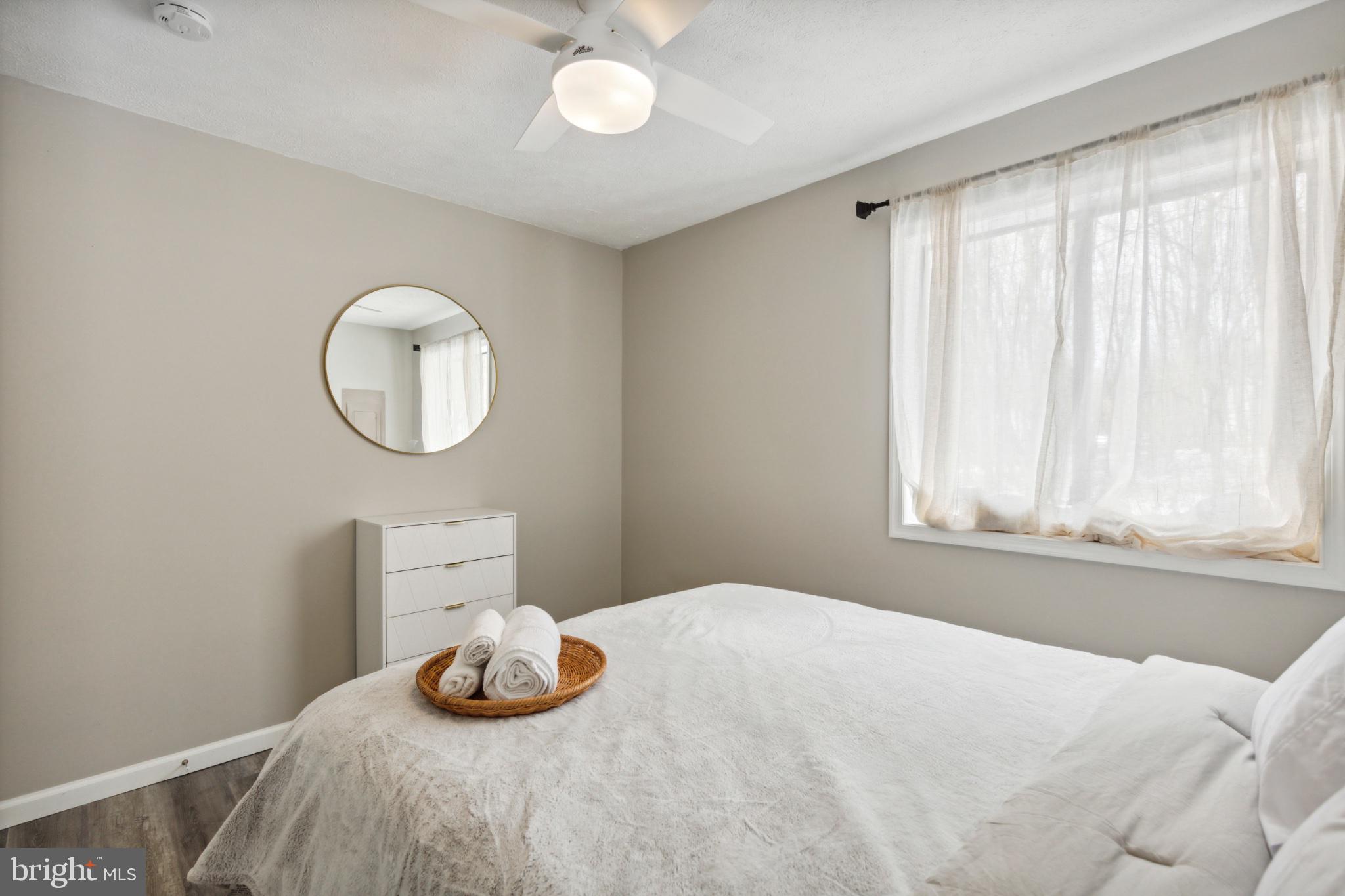20 Iowa Road Albrightsville, PA 18210 - Photo 15 of 21 Serene bedroom with natural light.