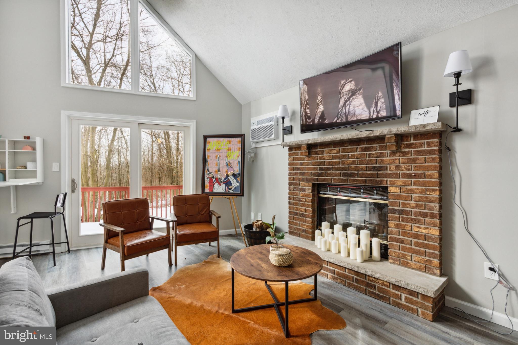 20 Iowa Road Albrightsville, PA 18210 - Photo 9 of 21 Cozy retreat with nature views.