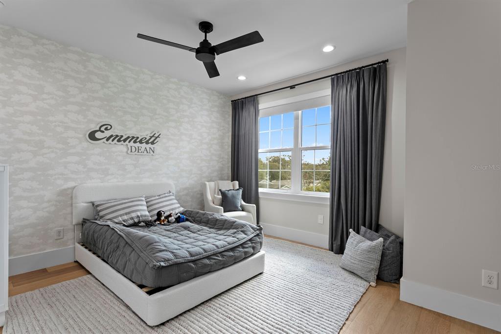 4807 West San Rafael Street Tampa, FL 33629 - Photo 42 of 64 a living room with furniture rug and window