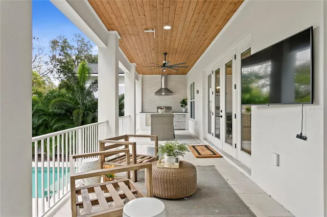 $2,400,000 | 4807 West San Rafael Street, Tampa, FL 33629