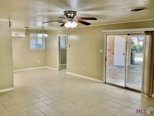 $1,700 | 1763 Brocade Drive, Baton Rouge, LA 70815