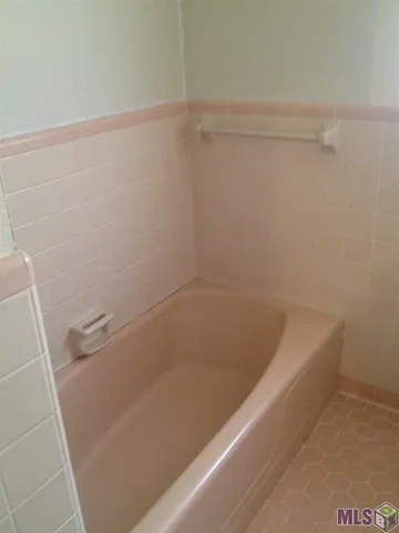 $1,700 | 1763 Brocade Drive, Baton Rouge, LA 70815