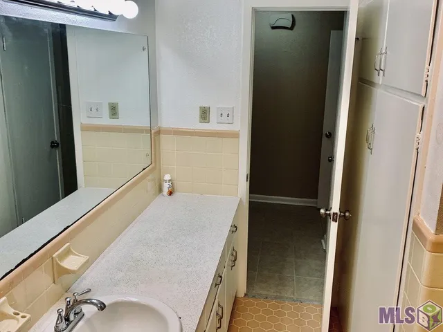 $1,700 | 1763 Brocade Drive, Baton Rouge, LA 70815