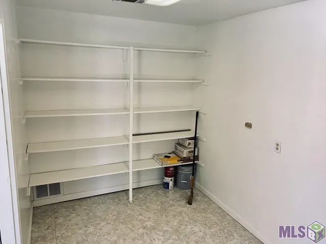 $1,700 | 1763 Brocade Drive, Baton Rouge, LA 70815