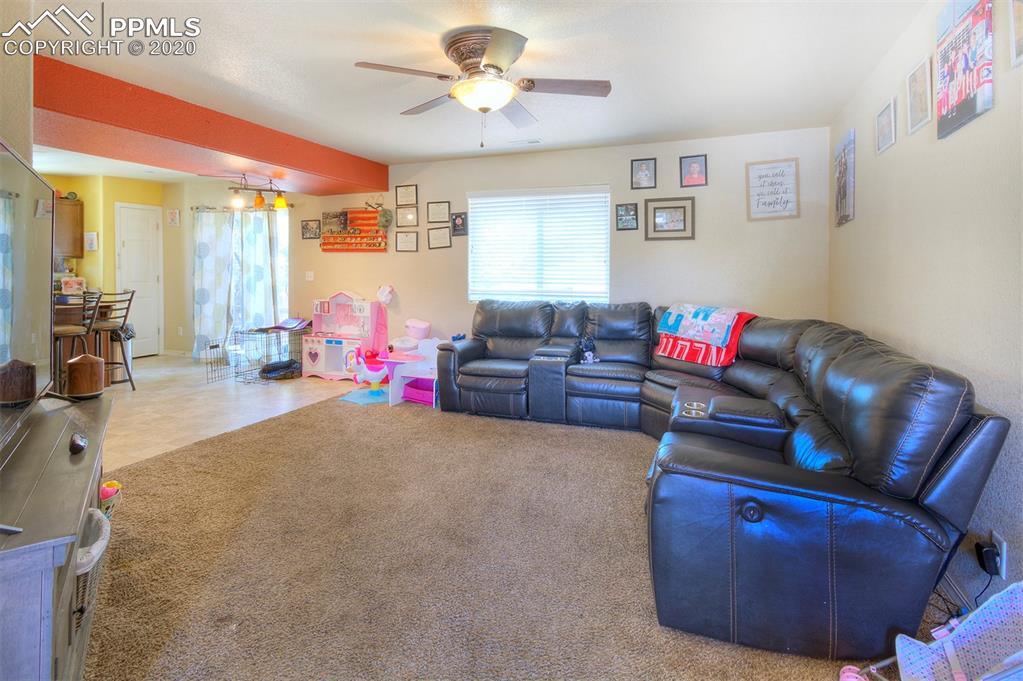 4070 Creek Legend View Colorado Springs, CO 80911 - Photo 4 of 18