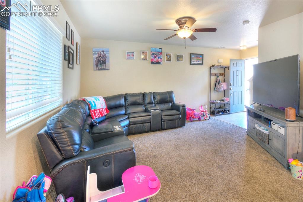 4070 Creek Legend View Colorado Springs, CO 80911 - Photo 5 of 18