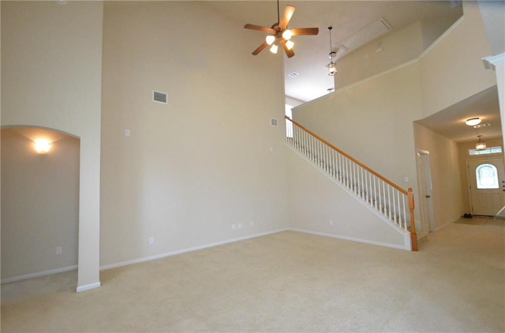 204 Valona Loop Round Rock, TX 78681 - Photo 14 of 22