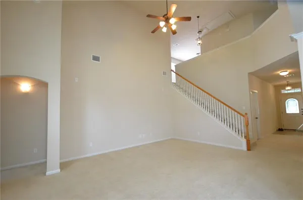 $2,450 | 204 Valona Loop, Round Rock, TX 78681