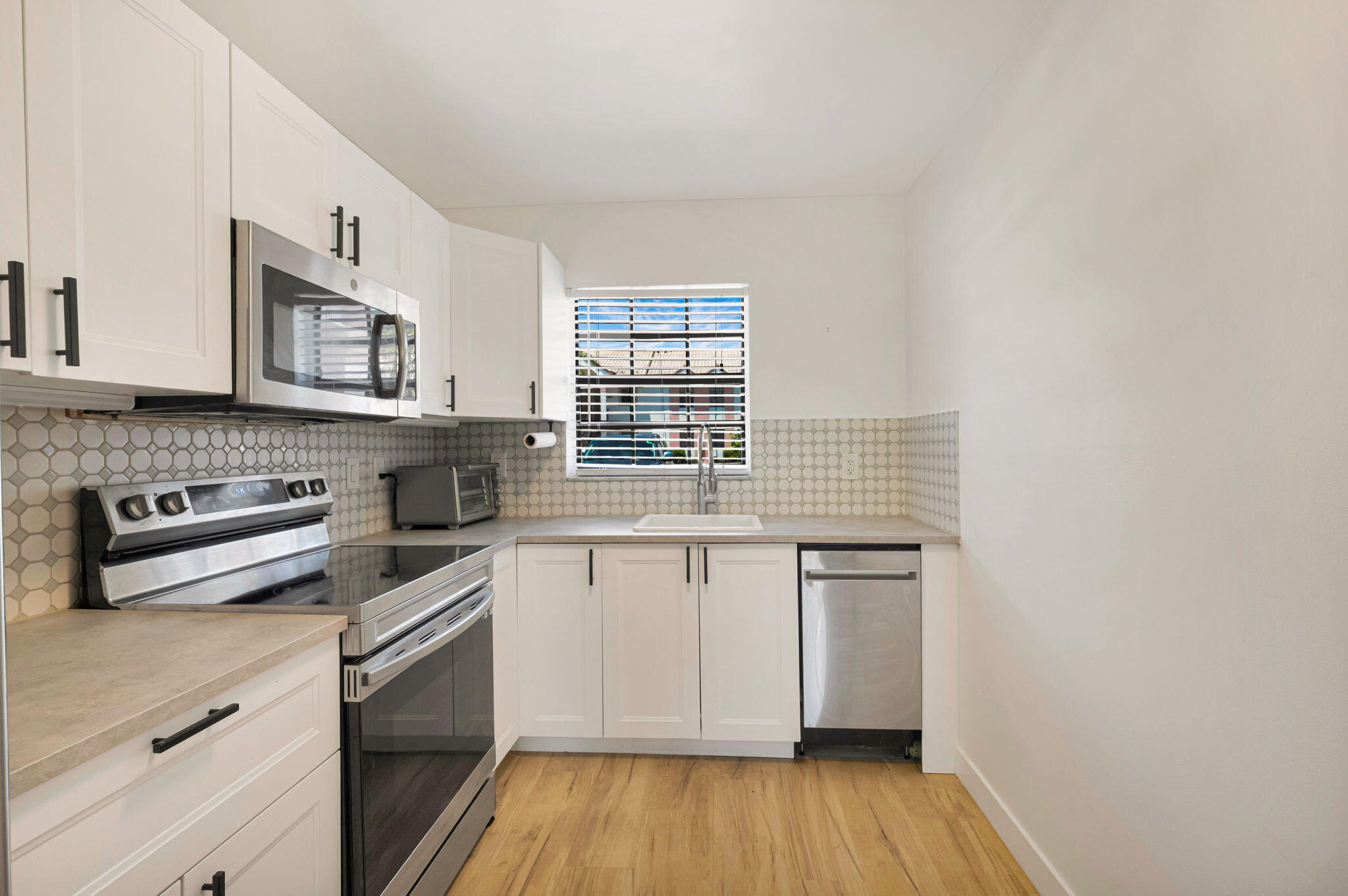 320 Norwood Terrace, Unit N114 Boca Raton, FL 33431 - Photo 12 of 53 12-web-or-mls-DSC_1627