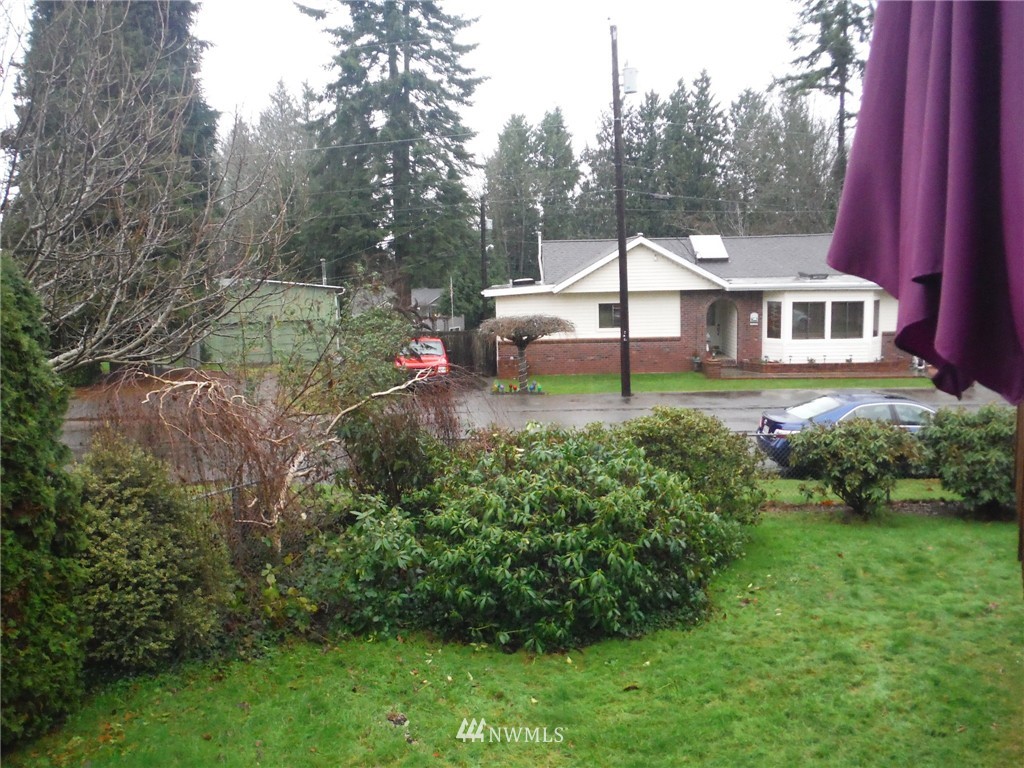 21527 9th Place West Bothell, WA 98021 - Photo 20 of 22