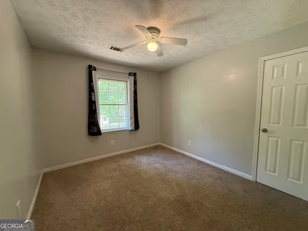 $219,900 | 109 S Crossroad, LaGrange, GA 30240