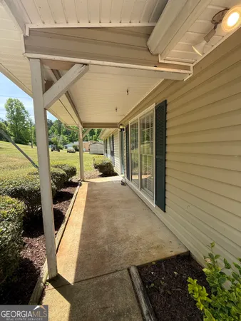 $219,900 | 109 S Crossroad, LaGrange, GA 30240