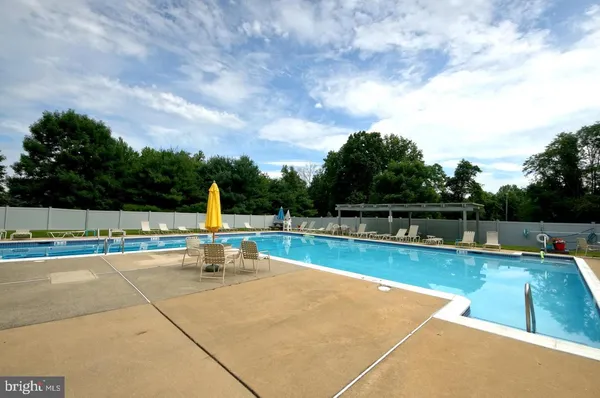 $395,000 | 2 Carver Place, Lawrenceville, NJ 08648