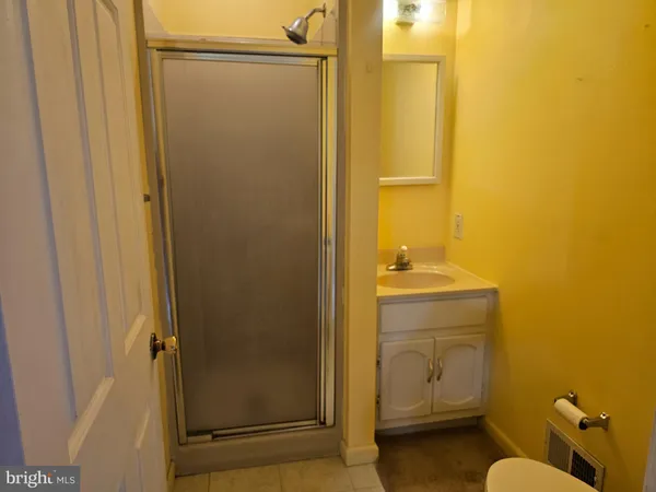 $395,000 | 2 Carver Place, Lawrenceville, NJ 08648